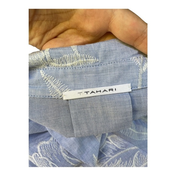 T Tahari button down embroidered lace top sz XS - Picture 7 of 7